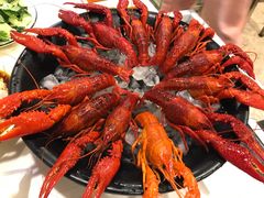 -虾弄弄海派小龙虾·牛羊蝎子火锅