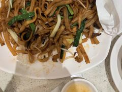 -香港新发烧腊茶餐厅(水围店)