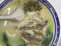 -明呈黄鱼面馆(斜土路店)