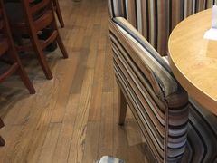 -Gloria Jean's Coffees