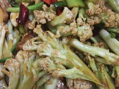 -龙香居海鲜浑锅家常菜·特色驴肉