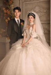 -青禾蒙娜丽莎婚纱摄影(武汉总店)