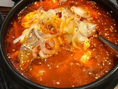 -和萌牛肠烧烤(财富中心店)