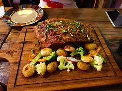 四川麻辣炭烤猪肋排-SISTERS BAR RESTAURANT川意酒馆(嘉善老市H楼店)