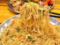 -后街佬·炭火鲜鱼杂(南城店)