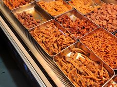 自助取餐区-绝味鸭脖(石路步行街店)