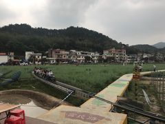 -红山村