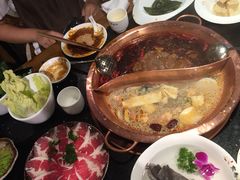 -宽巷子成都火锅(南站店)