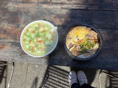杂锦煲仔饭-港福楼石头锅煲仔饭