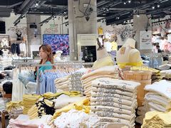 -ONE MOMENT(北京朝外店)