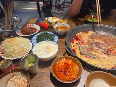 -萍姐火锅·公路夜市(武汉首店)