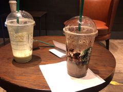 -星巴克臻选(南京金茂览秀城店)