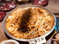 -石记东北风味烤肉店(子固路店)