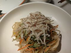 鸡丝凉面-初蓉丨遇见新川菜(亲贤街荣耀店)