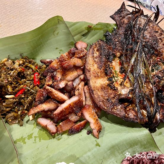 曼罕哨傣手抓饭(阳光悦城店)