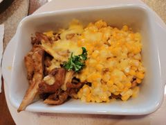 芝士玉米焗鸡排-勺园西餐厅