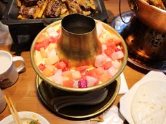 -炉小二铜锅牛蛙•川湘菜(三里屯店)
