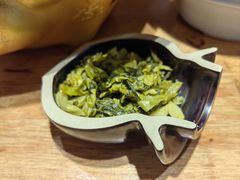 老坛古法酸菜-聚鑫朋酸菜肥肠(九龙仓店)