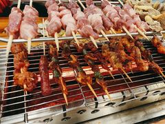 -哈尔滨小酒馆·鲜肉现穿自助烧烤(康新花园店)