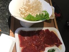 -井格重庆火锅(临平银泰城店)