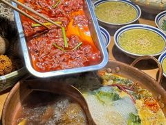 -洱火云南酸菜牛肉火锅(石景山当代商城店)