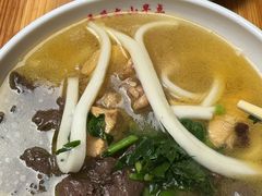 -文山荷鲜居(翠湖店)