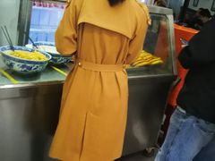 -牛一嘴·兰州牛肉面·大盘鸡(财富中心店)