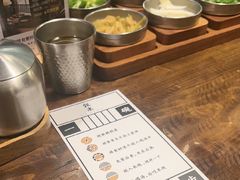 -银米·云南传统过桥米线(双廊黑金冠店)