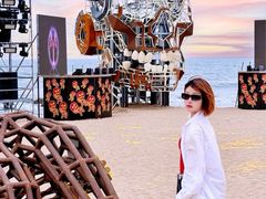 -北戴河碧螺塔海上酒吧公园