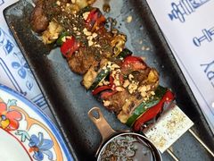 菠萝牛肋条串-THE REFINERY