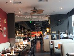 大堂-大头虾越式风味餐厅(光明广场店)