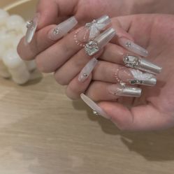 -米小兔美甲美睫