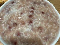 红豆薏米粥-甲乙饼·北京手工肉饼(西直门凯德茂店)