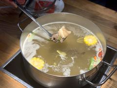特色牛大骨汤锅-牛很鲜潮汕牛肉火锅(朝晖路店)