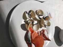 -领鲜活海鲜榴莲自助火锅(东门店)