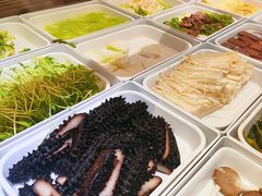 -尚品海鲜肥牛自助火锅(湖明店)