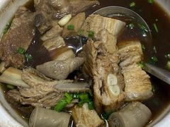 -新峰肉骨茶