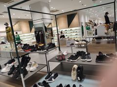 -hotwind热风(国际商场店)