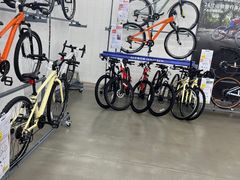 -迪卡侬(观山店)