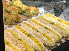 -奈雪的茶(亨特国际广场店)