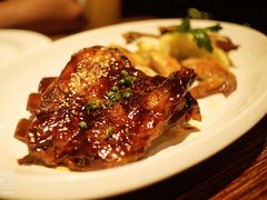 特色烤猪肋排-1886德国汽车餐厅(外滩十六铺码头店)