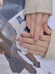 -十月·日式美甲美睫·纹眉