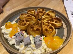 -LIFE'S拉啡斯(客天下·君临长安店)