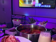 -唯爱KTV聚会餐厅(仙林东城汇店)