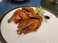 家藏熏乳鸽-卫鼎轩·曹公馆(鼓楼店)