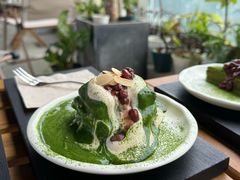 -luutosa  cafe & tea 鹿兔山