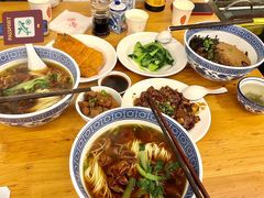 -沪西老弄堂面馆(定西路店)