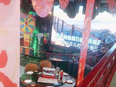 -路边边地标烧烤·川菜·小龙虾·音乐酒馆(良乡长虹店)