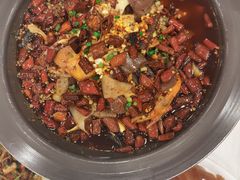 -鑫巴蜀小镇 · 水煮鱼专研店(玉桥店)