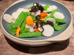 -云海肴·汽锅鸡·云南代表菜(浦江欢乐颂店)